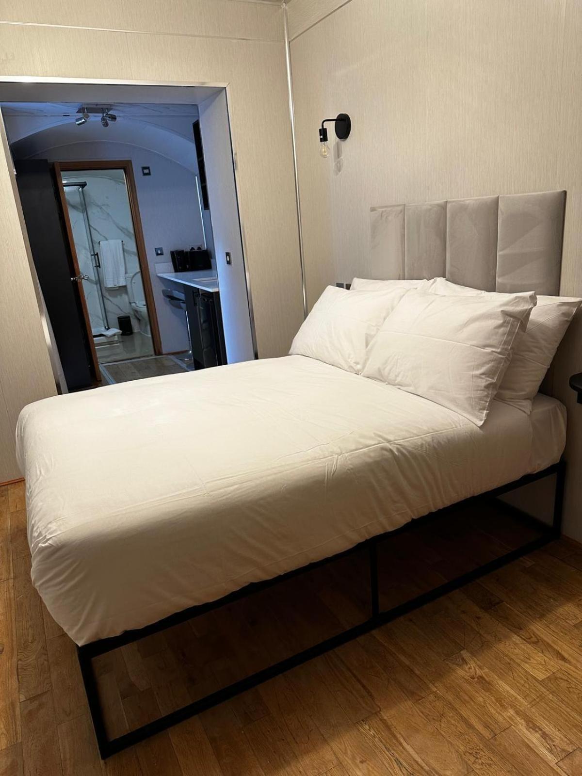 Fb1-Spacious Basement Studio Flat Fits 2- Near Hyde Park Londýn Exteriér fotografie